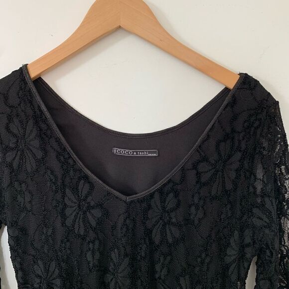 Coco & Tasha Black Floral Lace Long Sleeve Dress - Picture 2 of 8